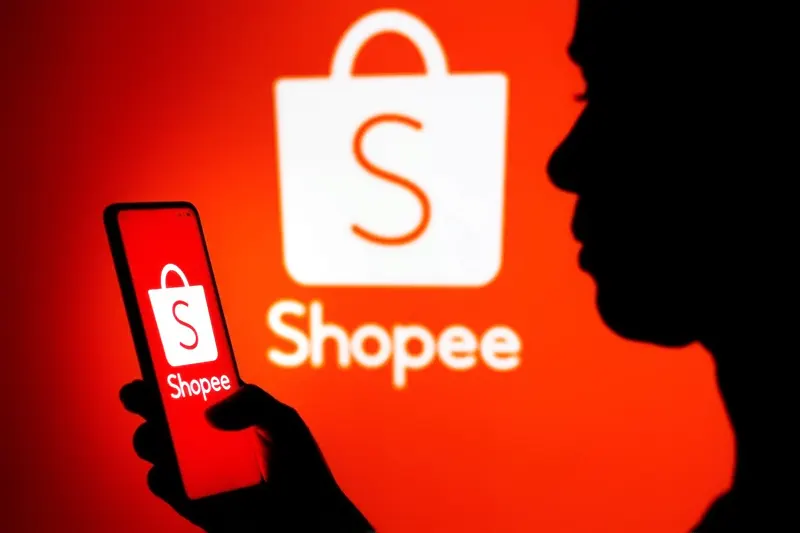 Mmua phải hàng giả trên Shopee