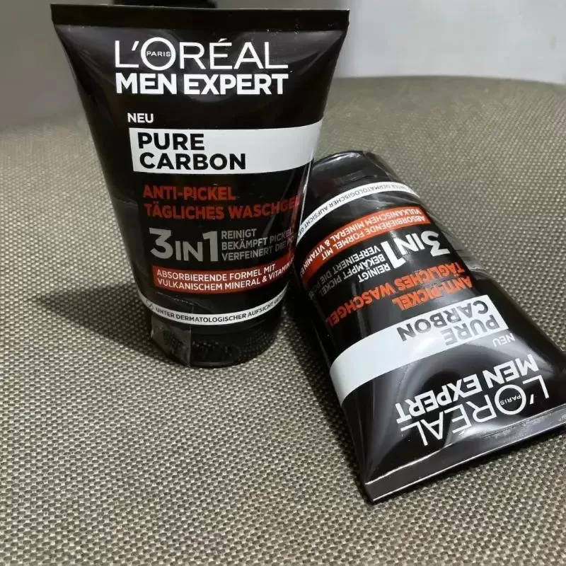 Sữa rửa mặt trị mụn cho nam L‘oreal MEN Expert 5in1 100ml