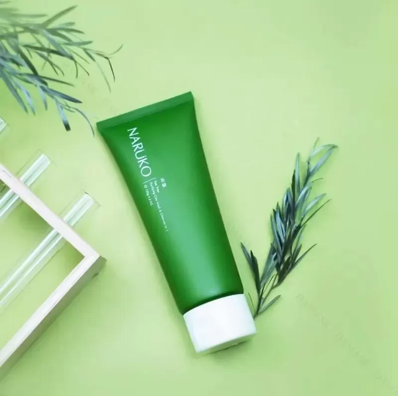 Sữa rửa mặt dạng bùn trà tràm Naruko Tea Tree Purifying Clay Mask and Cleanser